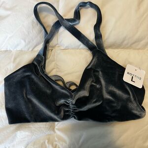 NWT Fused Hawaii Roxe11e line Velvet Kohanaiki Bikini Top